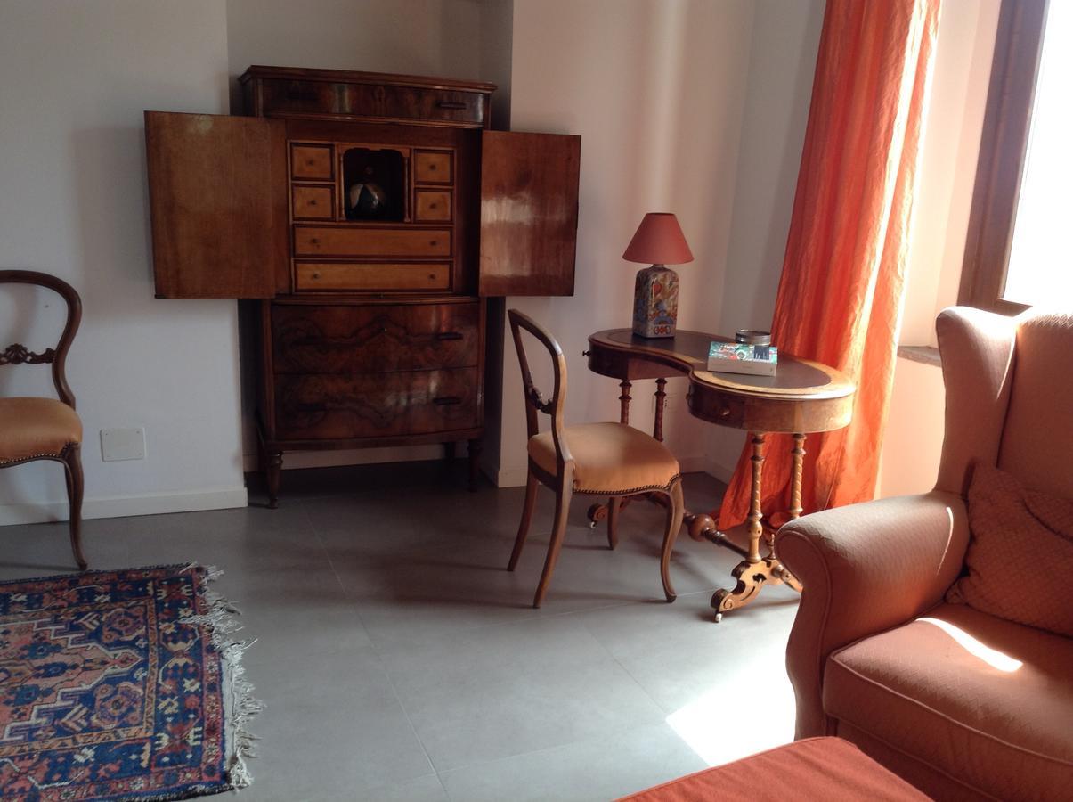 Pietra Rosa Bed & Breakfast ตรามอนติ ภายนอก รูปภาพ