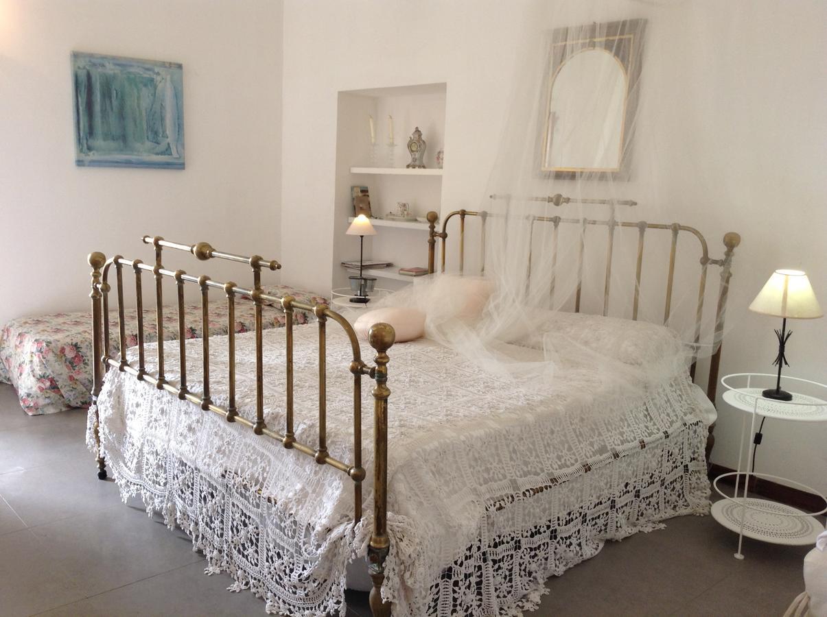 Pietra Rosa Bed & Breakfast ตรามอนติ ภายนอก รูปภาพ